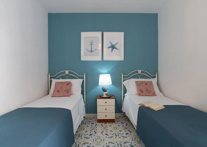 Mare Pescoluse شقة *