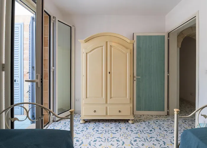 Mare Pescoluse * مارينا دي بيسكولوس